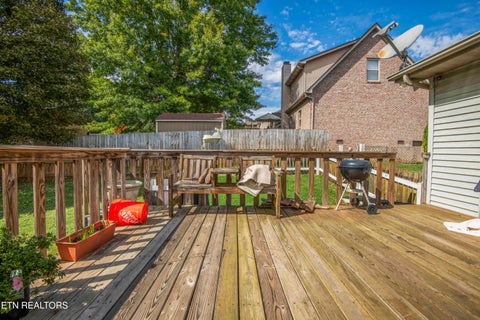 Tiny photo for 1021 Summerfield Drive, Maryville, TN 37801 (MLS # 1359481)