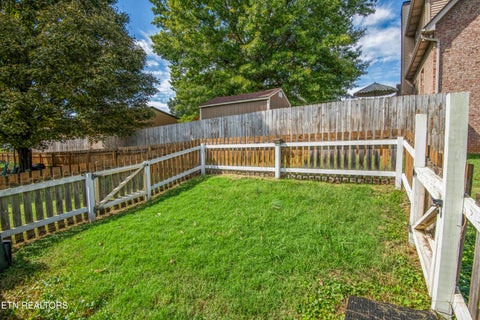 Tiny photo for 1021 Summerfield Drive, Maryville, TN 37801 (MLS # 1359481)