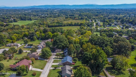 Tiny photo for 1021 Summerfield Drive, Maryville, TN 37801 (MLS # 1359481)