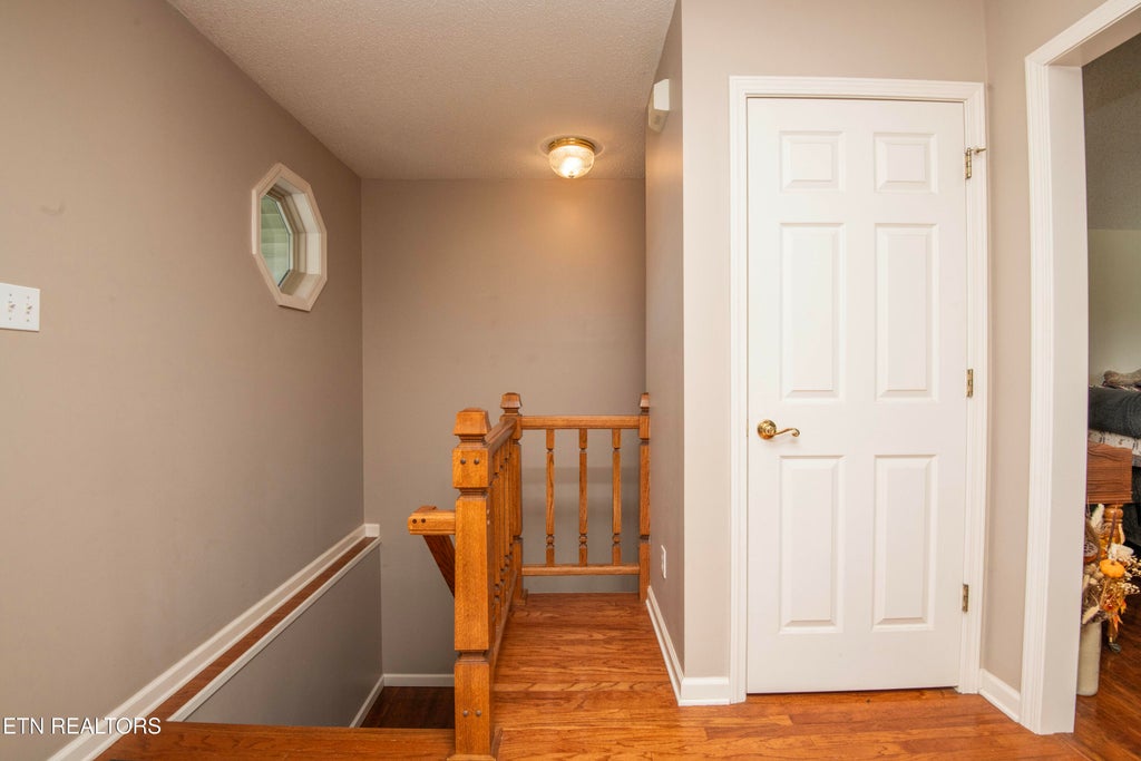 Photo of 1021 Summerfield Drive, Maryville, TN 37801 (MLS # 1359481)