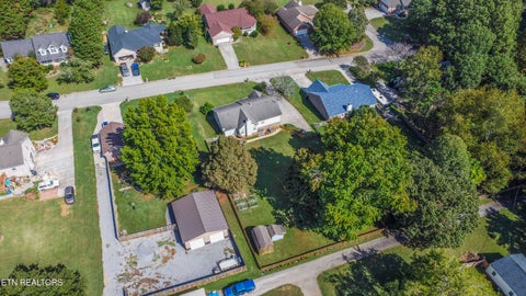 Tiny photo for 1021 Summerfield Drive, Maryville, TN 37801 (MLS # 1359481)
