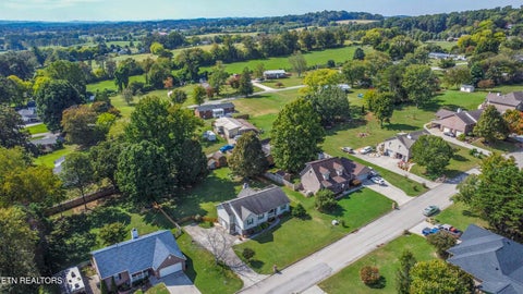 Tiny photo for 1021 Summerfield Drive, Maryville, TN 37801 (MLS # 1359481)
