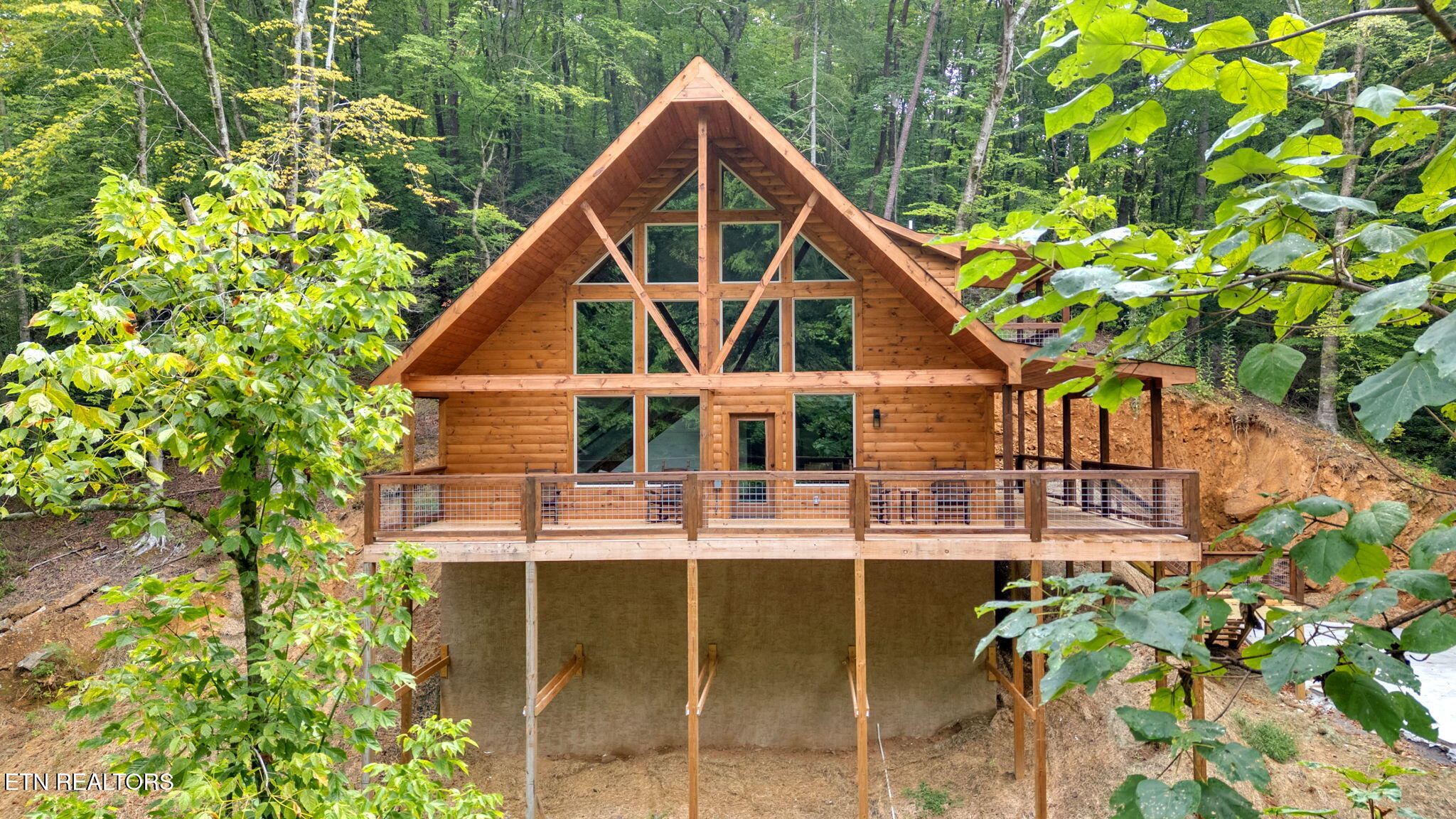 861 Cabin Creek Way