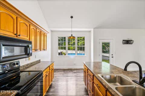Tiny photo for 108 S Burress Lane, Jacksboro, TN 37757 (MLS # 1346736)
