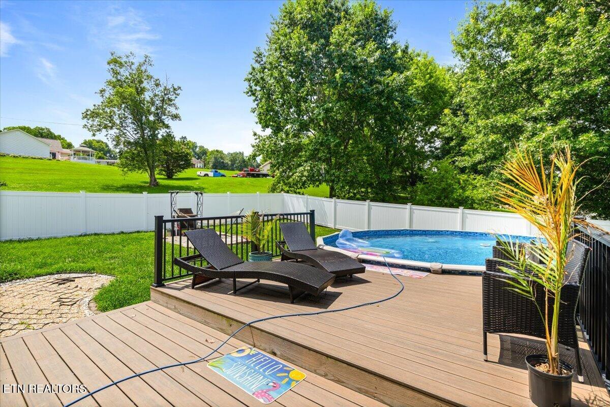 108 S Burress Lane