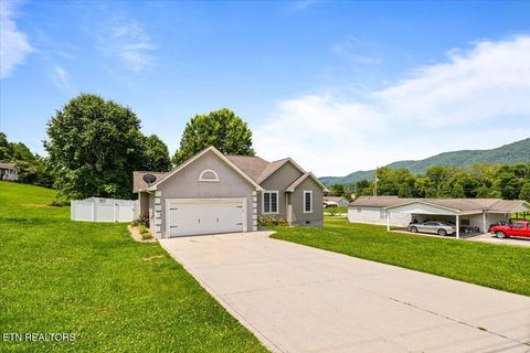 Tiny photo for 108 S Burress Lane, Jacksboro, TN 37757 (MLS # 1346736)