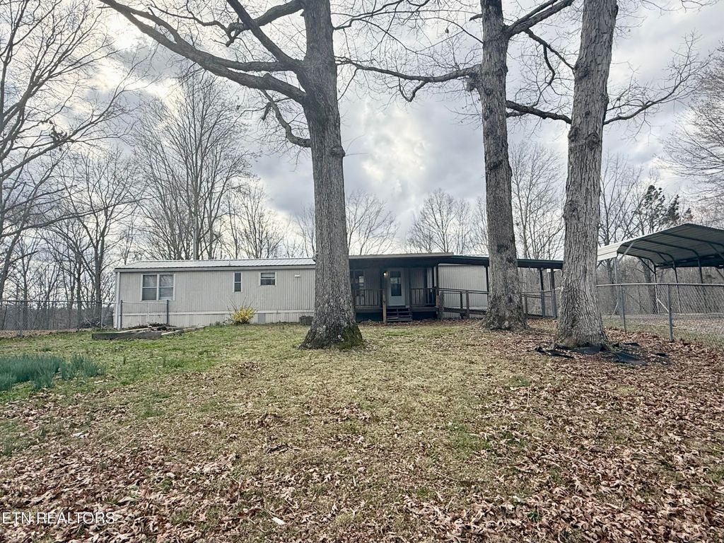 Photo of 2191 Seven Knobs Rd, Gainesboro, TN 38562 (MLS # 1332416)