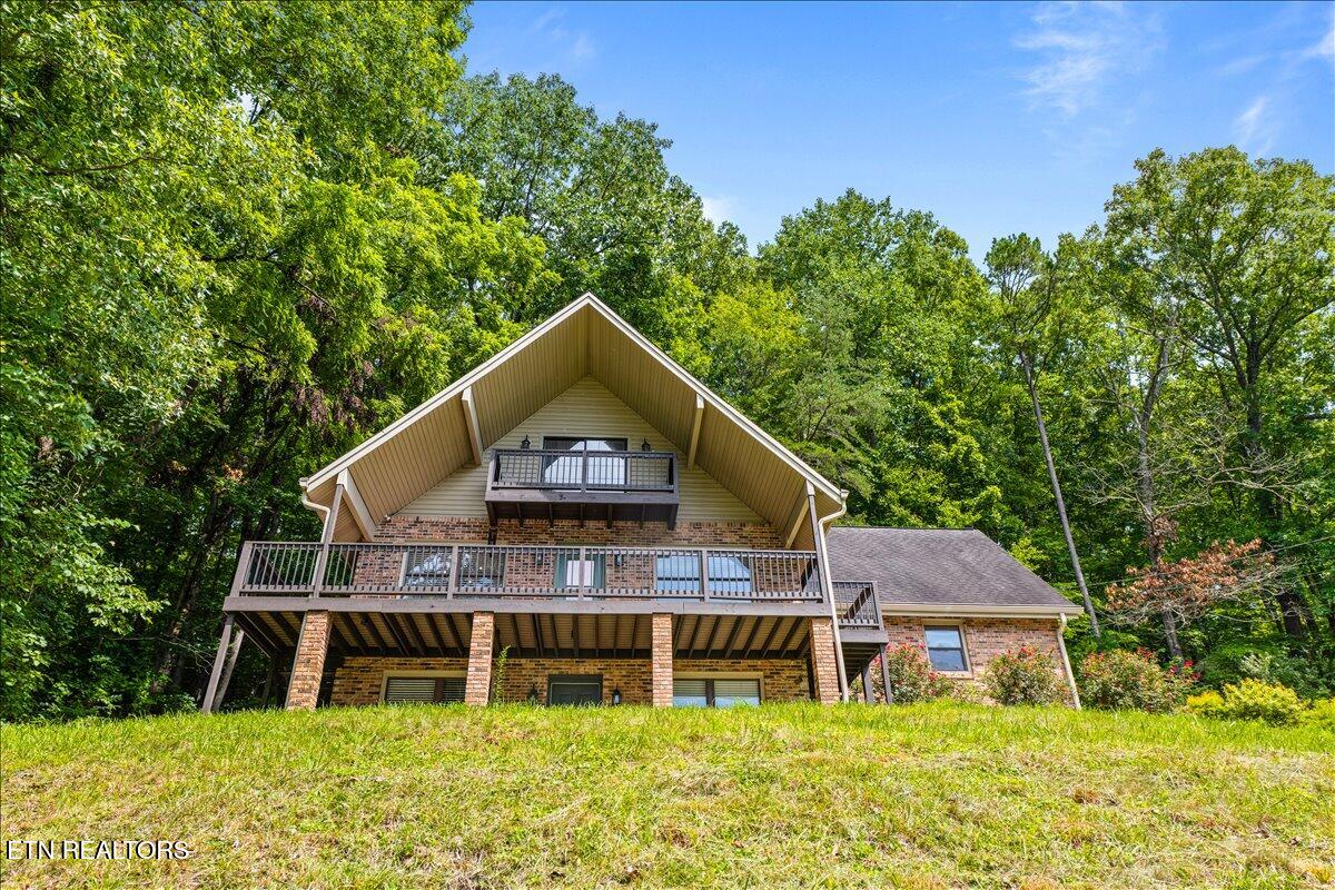111 Golf Hill Lane