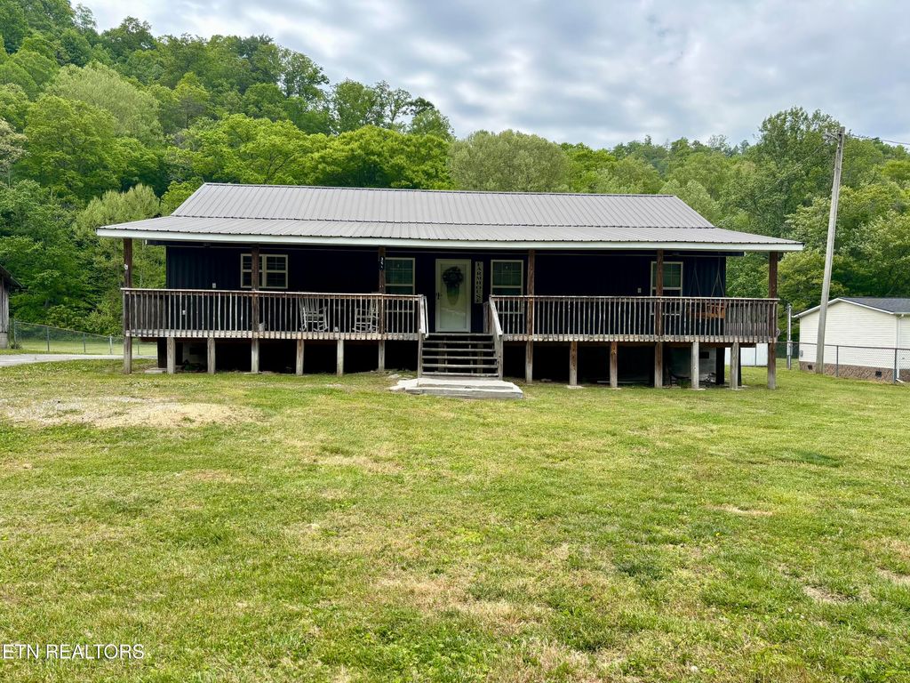 Photo of 361 Cotula Rd, Duff, TN 37729 (MLS # 1340059)