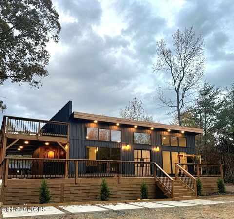 650 Barkmoor Drive Lenoir City TN 37771