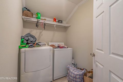 Tiny photo for 410 N Douglas Ave, Rockwood, TN 37854 (MLS # 1329087)