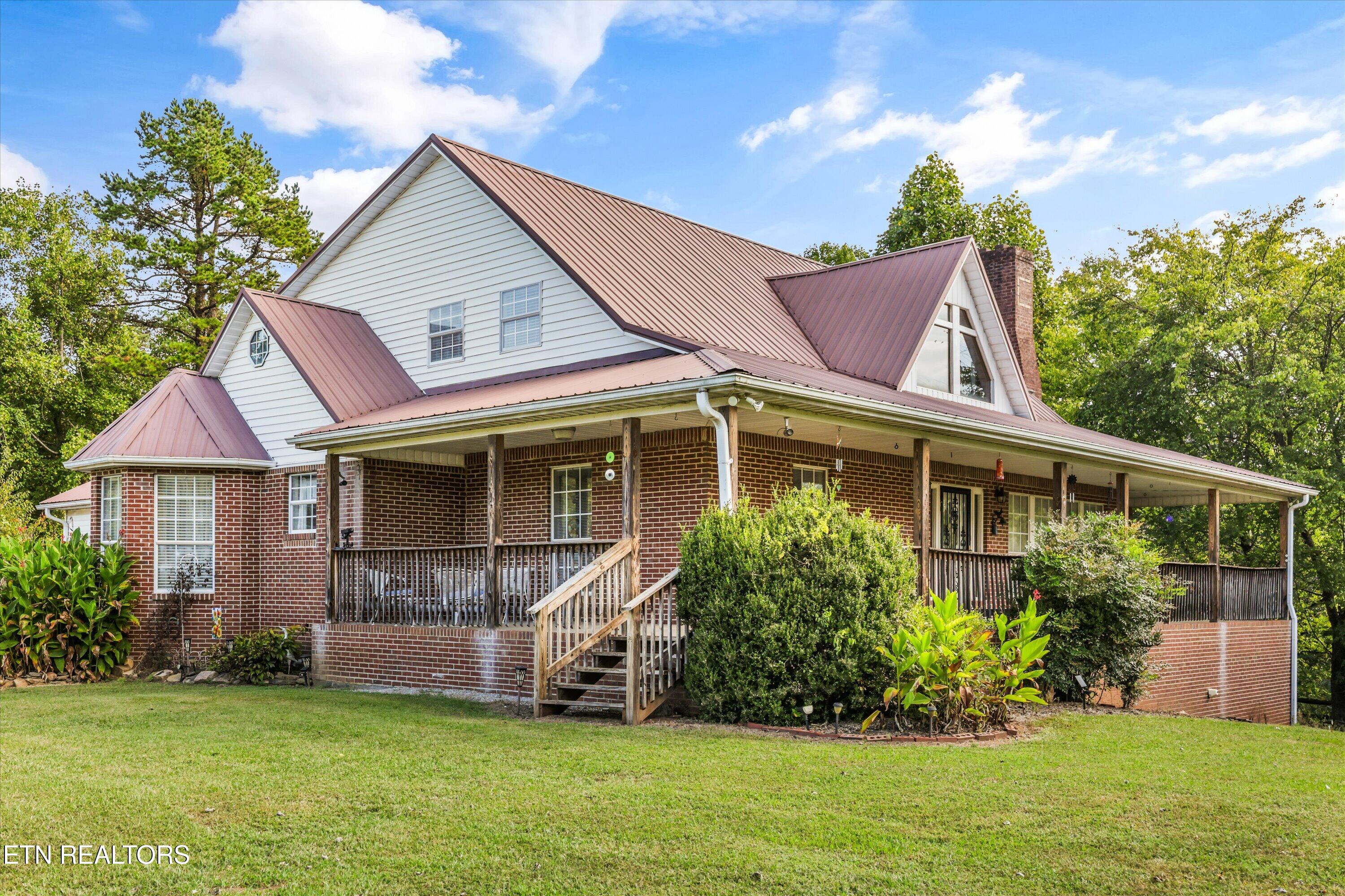 2418 Tipton Loop Rd