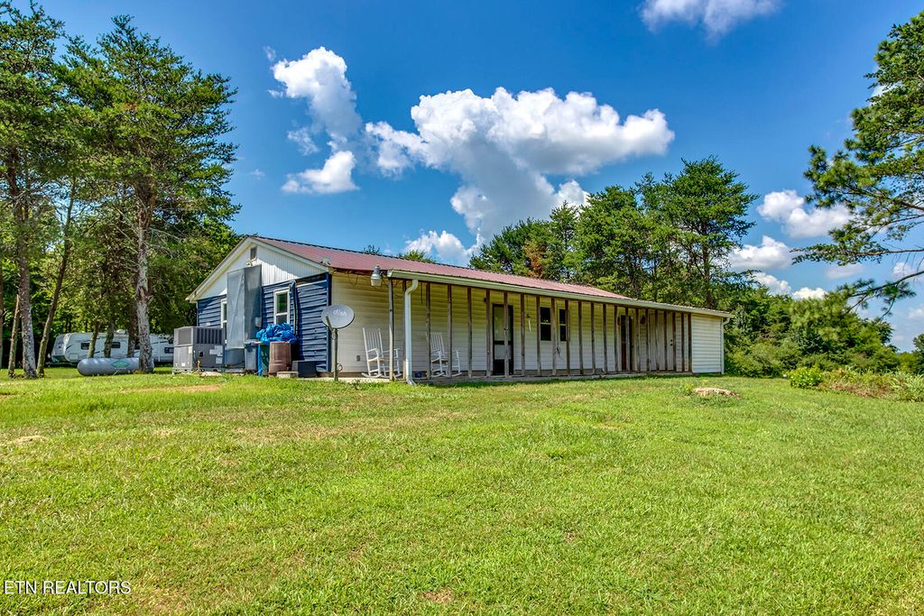 Photo of 188 County Road 313, Sweetwater, TN 37874 (MLS # 1309043)