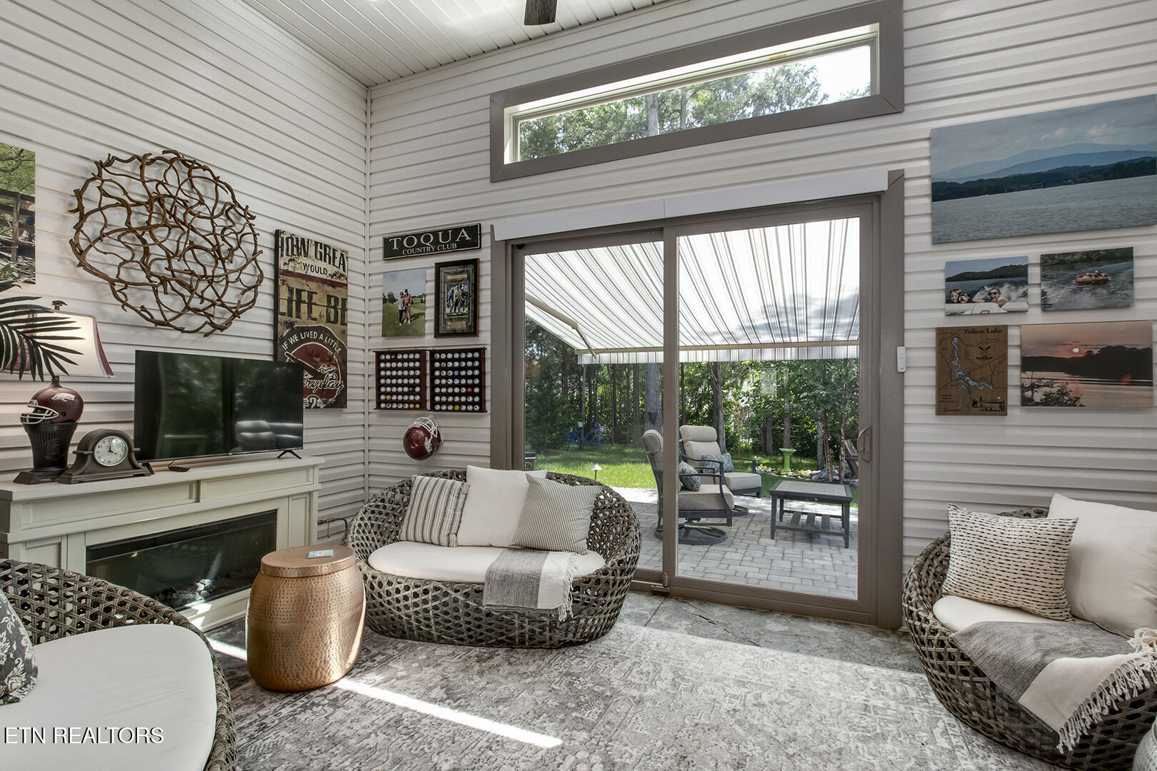 Loudon, Tennessee 37774, United States, 3 Bedrooms Bedrooms, ,2 BathroomsBathrooms,Residential,Active,151558