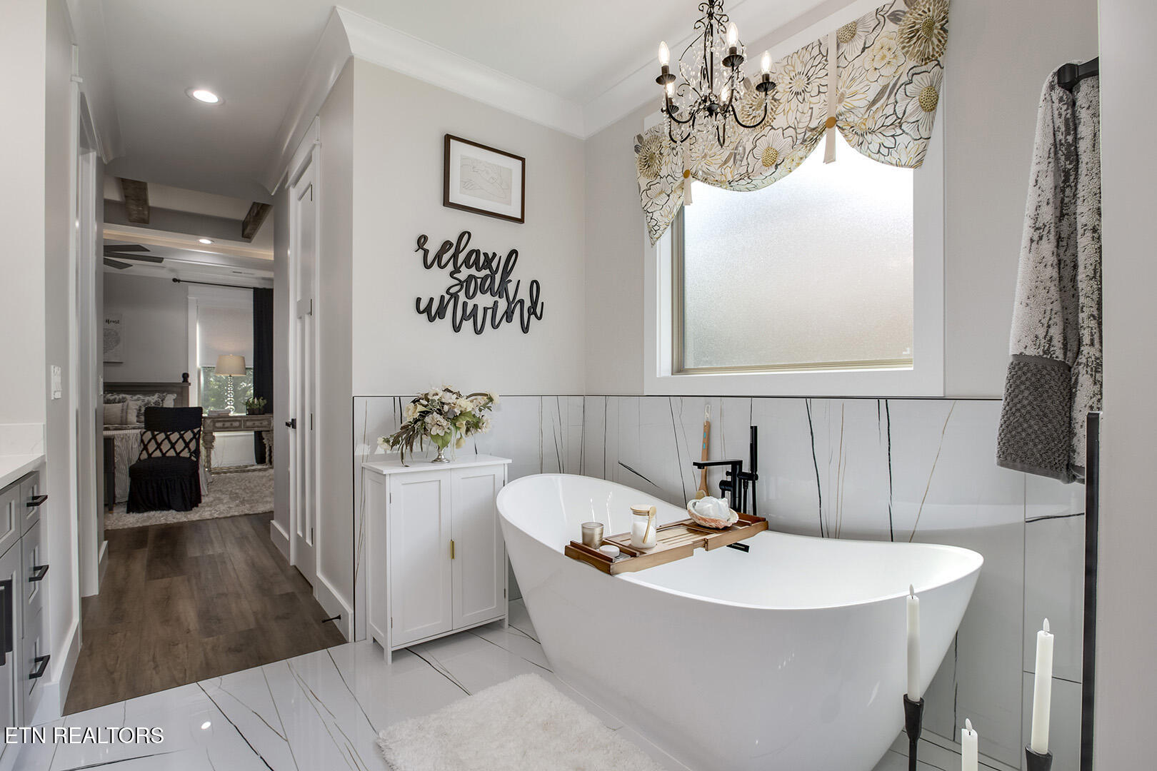 Loudon, Tennessee 37774, United States, 3 Bedrooms Bedrooms, ,2 BathroomsBathrooms,Residential,Active,151558