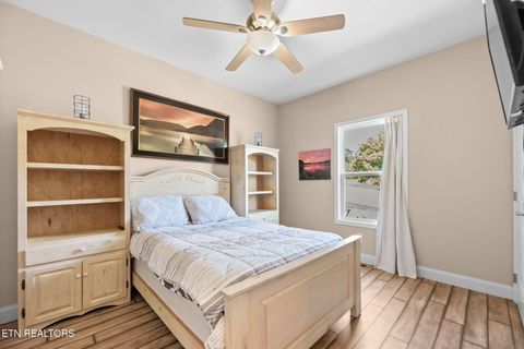 Tiny photo for 135 Lake Overlook, Kingston, TN 37763 (MLS # 1326216)