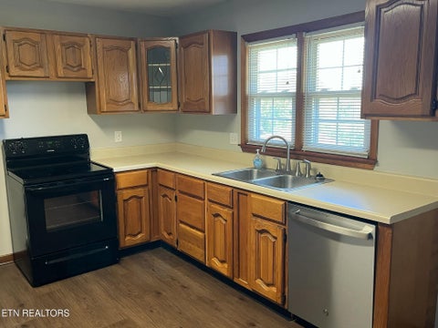 Tiny photo for 1024 Farragut Ave, Knoxville, TN 37917 (MLS # 1354676)