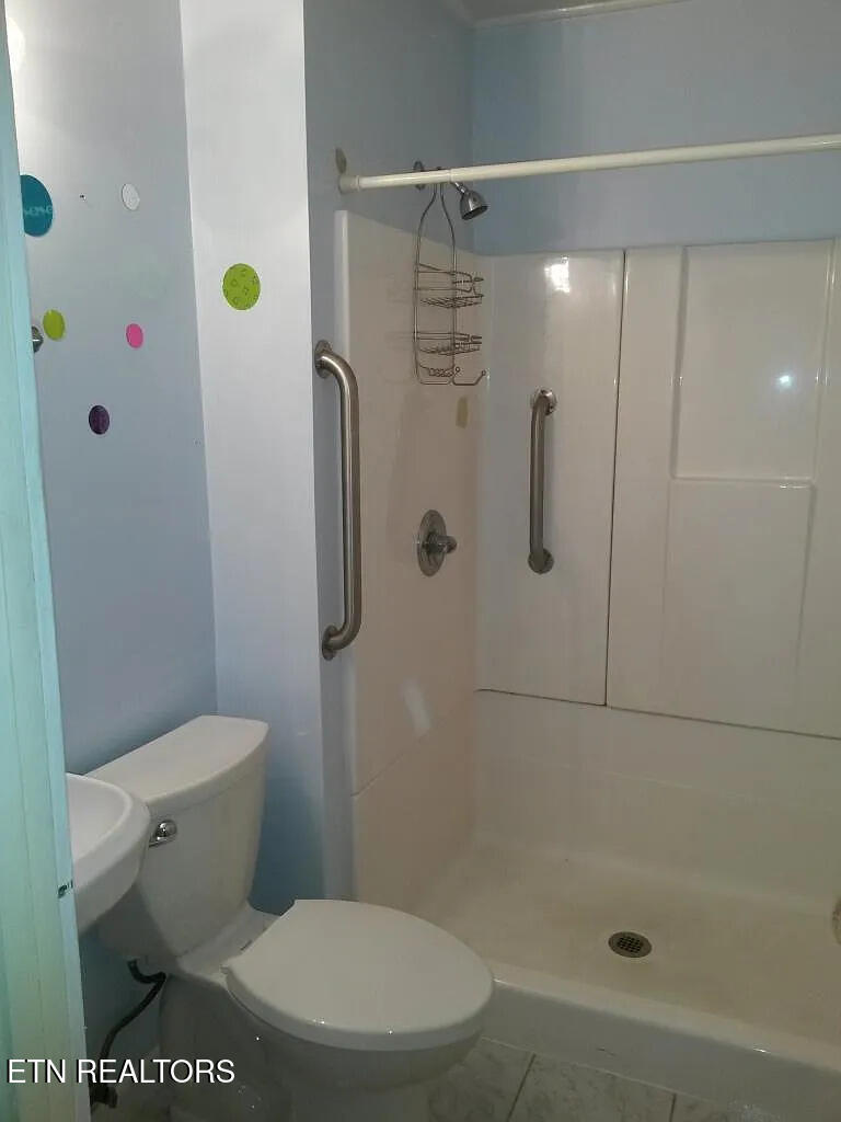 105 Porter Rd (rental portfolio)
