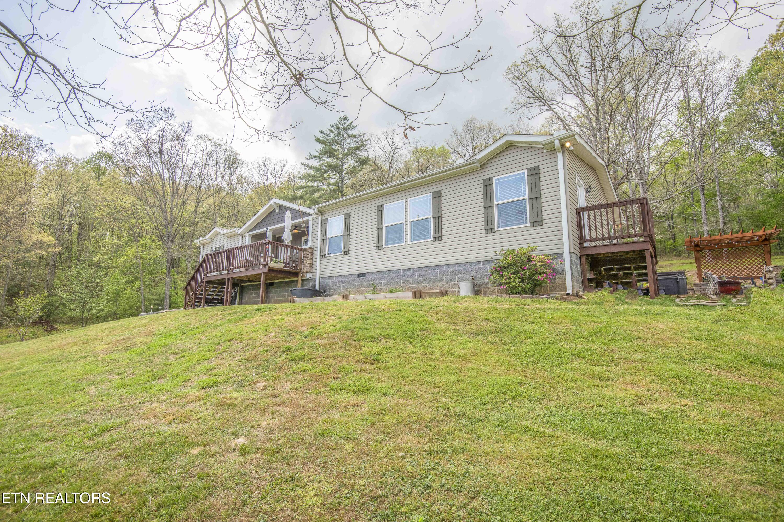 481 Piney Creek Rd