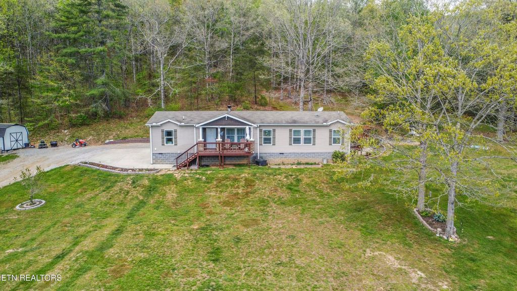 Photo of 481 Piney Creek Rd, Rockwood, TN 37854 (MLS # 1337566)