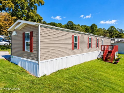 Tiny photo for 5608 Cliff Barnes # 167 Drive, Knoxville, TN 37921 (MLS # 1358605)