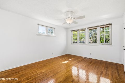 Tiny photo for 7002 Downing Drive, Knoxville, TN 37909 (MLS # 1336211)