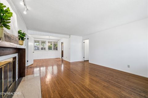 Tiny photo for 7002 Downing Drive, Knoxville, TN 37909 (MLS # 1336211)