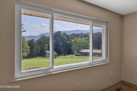 Tiny photo for 3246 Proffitt Heights Drive, Dandridge, TN 37725 (MLS # 1355522)