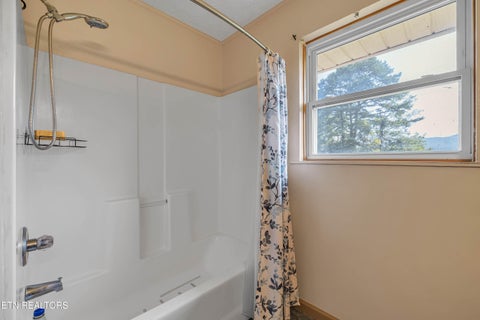 Tiny photo for 3246 Proffitt Heights Drive, Dandridge, TN 37725 (MLS # 1355522)