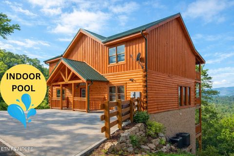 Photo of 3704 Tilda Hilltop Way, Sevierville, TN 37862 (MLS # 1328971)