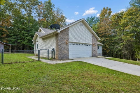 Tiny photo for 1009 Seneca Court, Crossville, TN 38572 (MLS # 1359887)