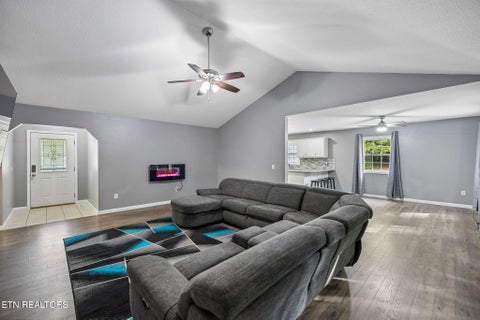 Tiny photo for 1009 Seneca Court, Crossville, TN 38572 (MLS # 1359887)