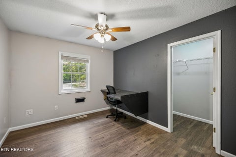 Tiny photo for 1009 Seneca Court, Crossville, TN 38572 (MLS # 1359887)