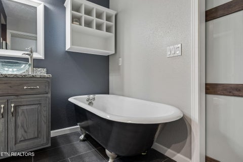 Tiny photo for 1009 Seneca Court, Crossville, TN 38572 (MLS # 1359887)