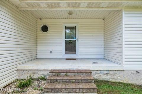 Tiny photo for 1009 Seneca Court, Crossville, TN 38572 (MLS # 1359887)