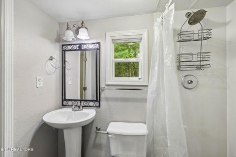 Tiny photo for 1009 Seneca Court, Crossville, TN 38572 (MLS # 1359887)