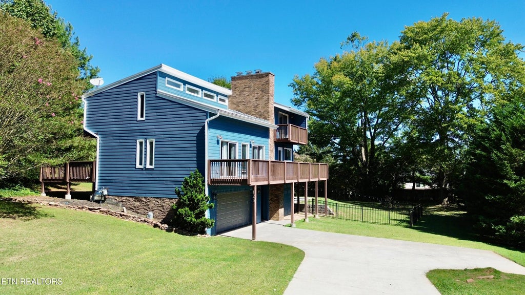 Photo of 125 Orchard Crest Circle, Clinton, TN 37716 (MLS # 1359005)