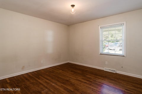 Tiny photo for 1230 April Drive, Knoxville, TN 37919 (MLS # 1360159)