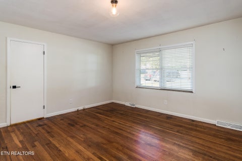 Tiny photo for 1230 April Drive, Knoxville, TN 37919 (MLS # 1360159)