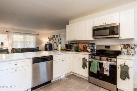 Tiny photo for 1230 April Drive, Knoxville, TN 37919 (MLS # 1360159)