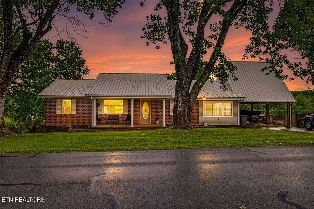 Photo of 130 County Road 858, Etowah, TN 37331 (MLS # 1338866)