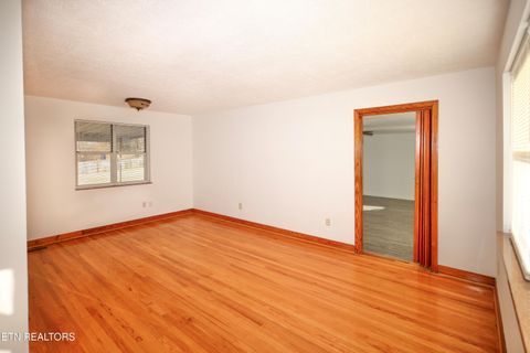 Tiny photo for 1400 Whitower Drive, Knoxville, TN 37919 (MLS # 1325091)