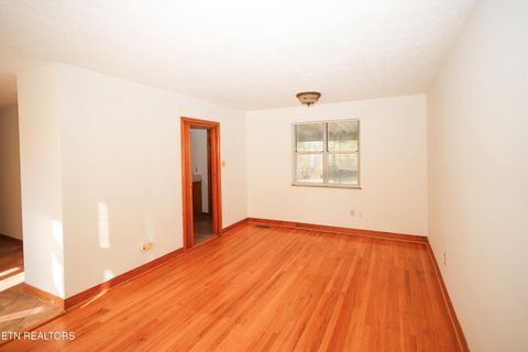 Tiny photo for 1400 Whitower Drive, Knoxville, TN 37919 (MLS # 1325091)