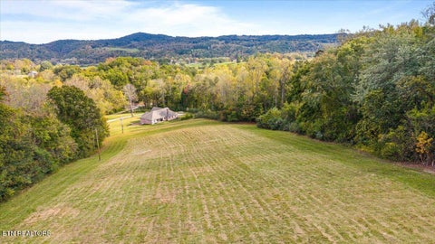 Tiny photo for 109 W Kentucky Ave, LaFollette, TN 37766 (MLS # 1359479)