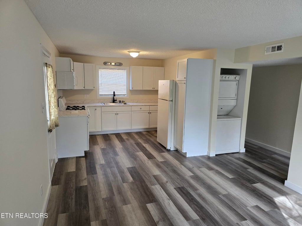 Photo of 101103 Walsh Lane, Oak Ridge, TN 37830 (MLS # 1360123)