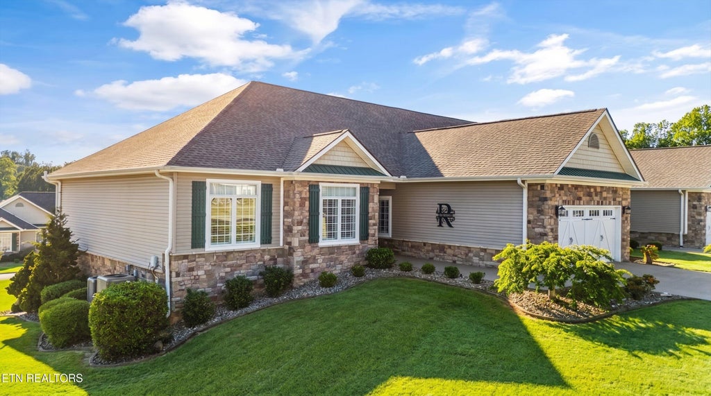Photo of 302 Chota Landing Trce, Loudon, TN 37774 (MLS # 1329982)