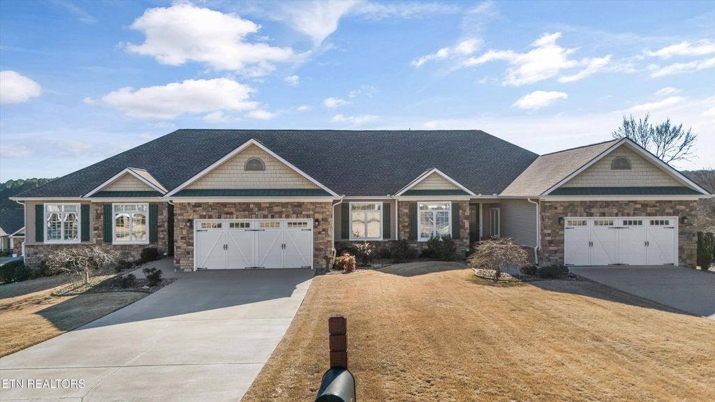 Photo of 302 Chota Landing Trce, Loudon, TN 37774 (MLS # 1329982)