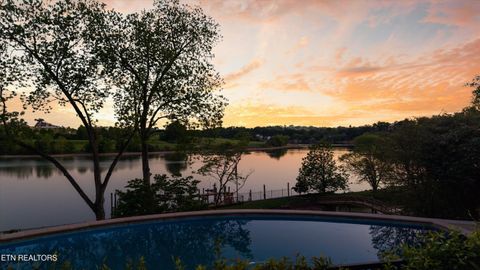 Tiny photo for 2824 Kingston Pike, Knoxville, TN 37919 (MLS # 1341362)