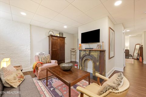 Tiny photo for 2824 Kingston Pike, Knoxville, TN 37919 (MLS # 1341362)