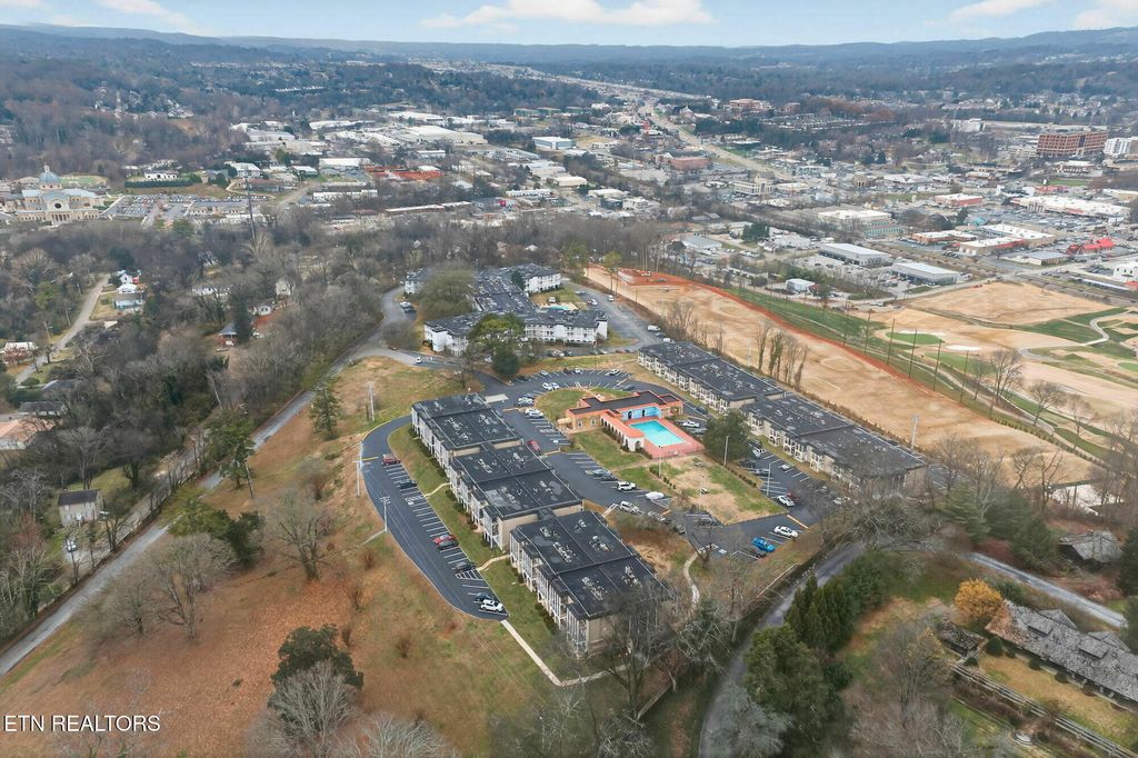 Photo of 5709 Lyons View Pike Pike #3302, Knoxville, TN 37919 (MLS # 1323619)